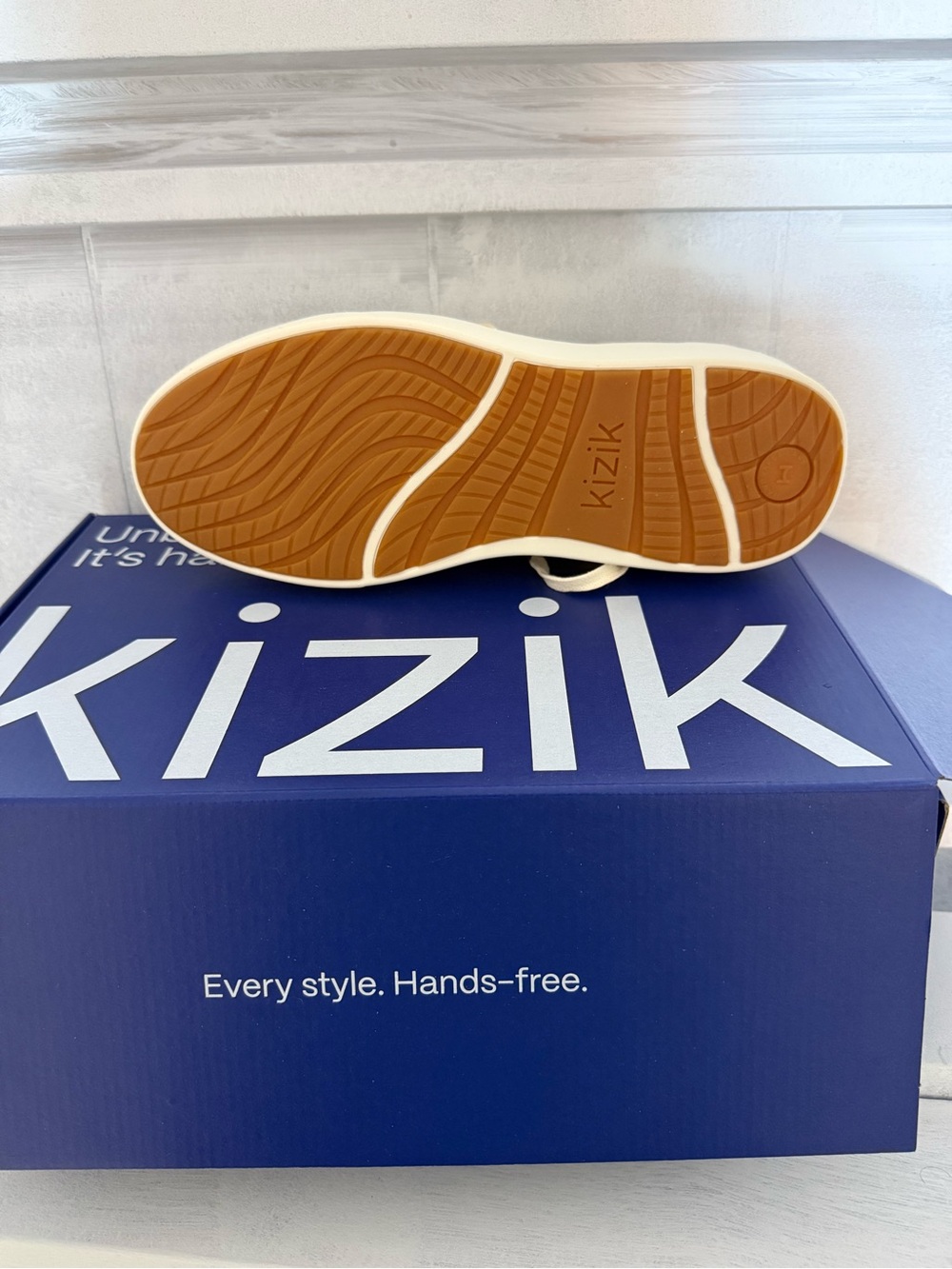 Kizik Women’s Prague 2 sneaker - Picture 4 of 6